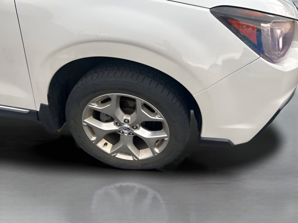 Used 2018 Subaru Forester 2.5i Touring w/ Popular Package #3B image 25