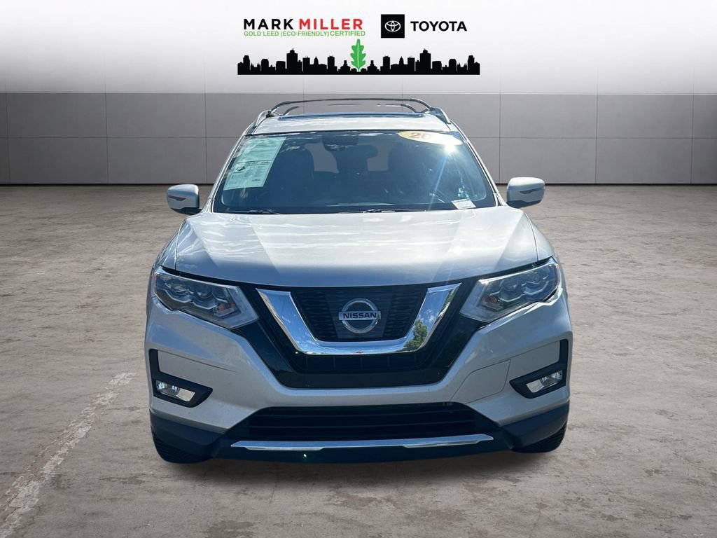 Used 2017 Nissan Rogue SL w/ SL Premium Package AWD/4WD image 9