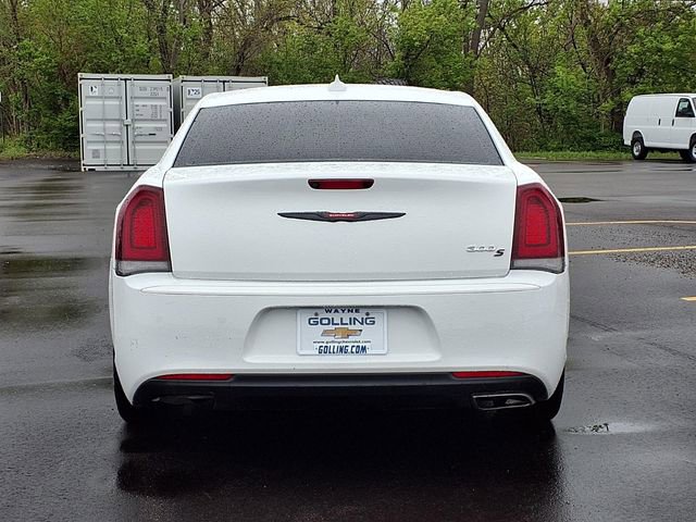 Used 2020 Chrysler 300 S RWD image 21