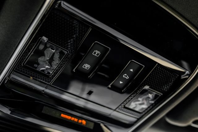 New 2026 Land Rover Range Rover Sport SE AWD/4WD image 37