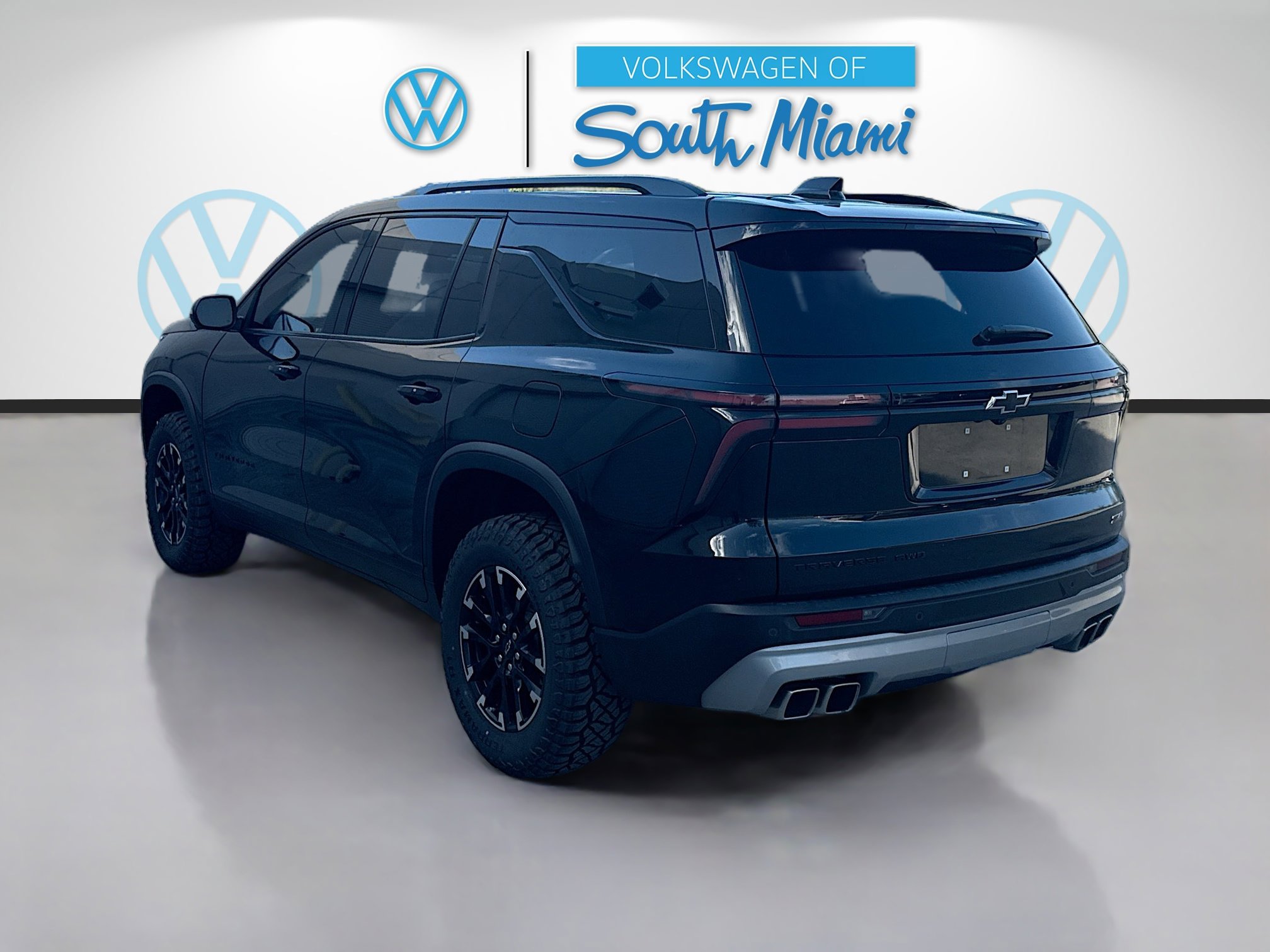 Used 2024 Chevrolet Traverse Z71 AWD/4WD image 5