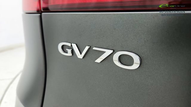 Used 2024 Genesis GV70 3.5T Sport w/ Sport Prestige Package AWD/4WD image 17