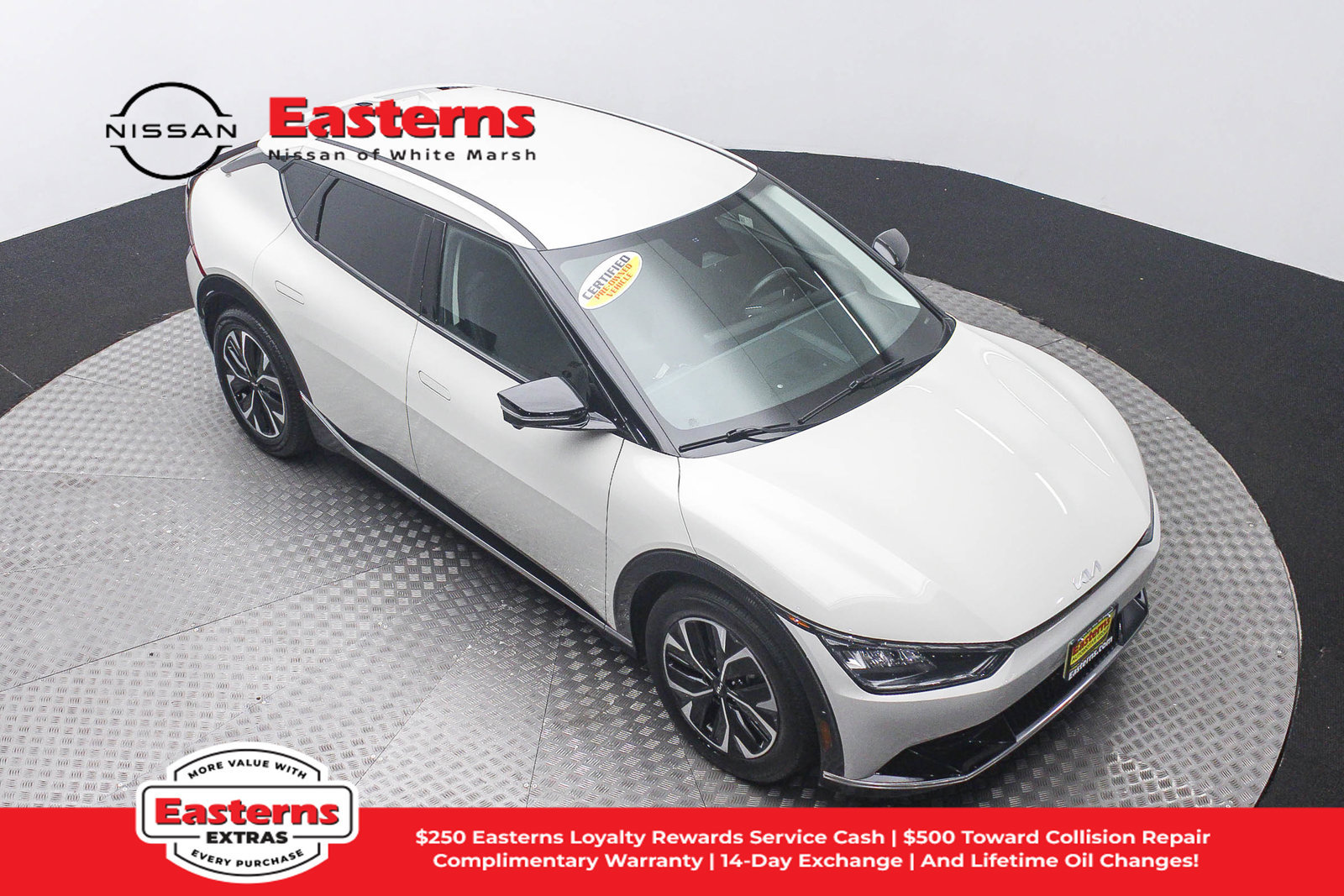 Used 2022 Kia EV6 Wind w/ Wind Technology Package AWD/4WD image 3