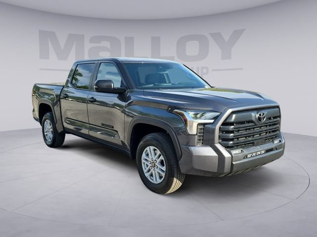 Used 2026 Toyota Tundra SR5 w/ SR5 Convenience Package AWD/4WD image 7