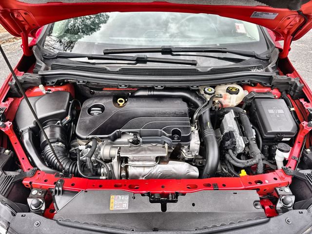 Used 2018 Chevrolet Cruze LS image 32