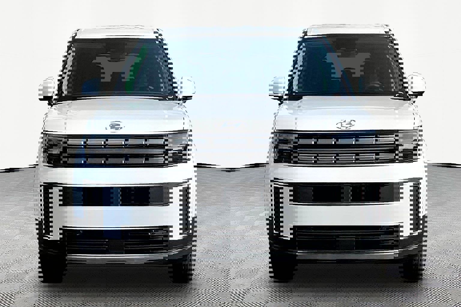 Used 2026 Hyundai Santa Fe SE AWD/4WD image 2