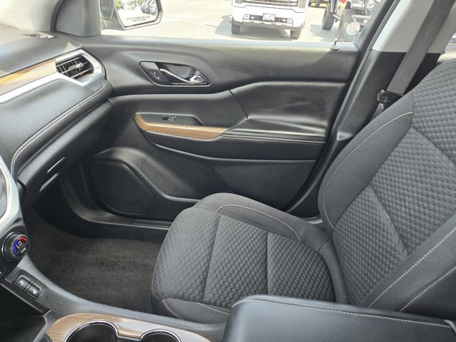 Used 2017 GMC Acadia SLE FWD image 14