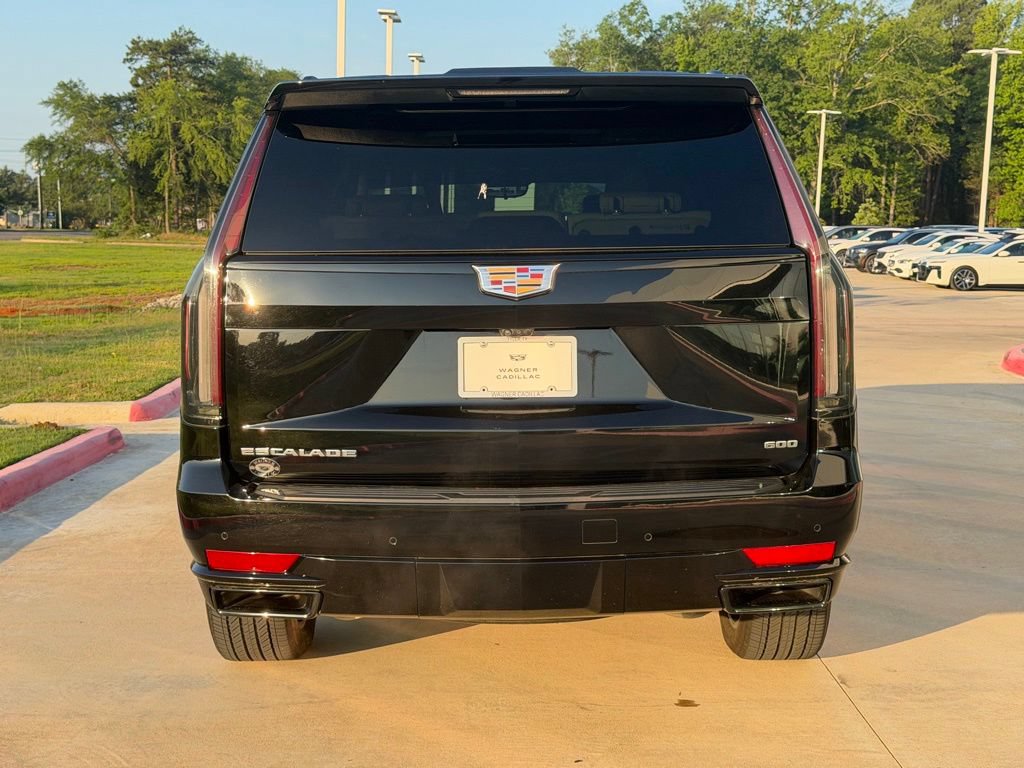 Used 2024 Cadillac Escalade Sport Platinum w/ LPO, Floor Liner Package AWD/4WD image 4