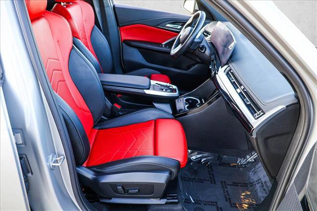 Used 2025 BMW X1 xDrive28i image 26