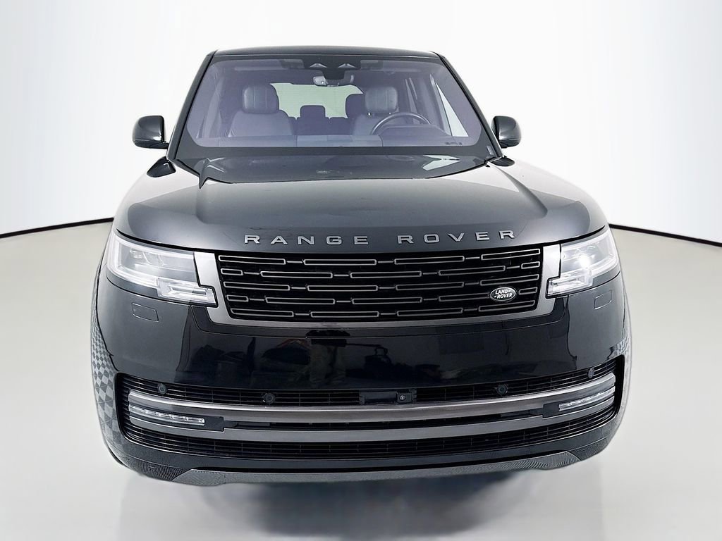 Used 2023 Land Rover Range Rover SE image 6