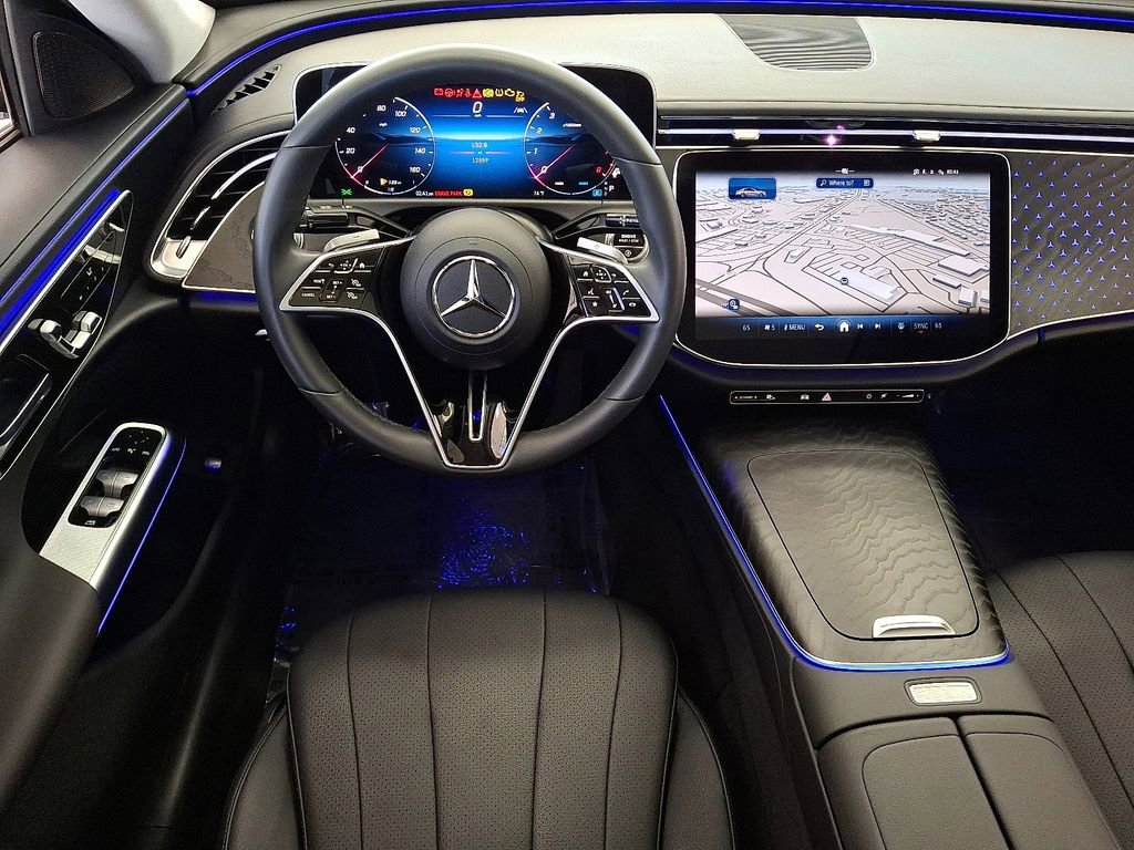 Used 2024 Mercedes-Benz E 350 4MATIC Sedan image 11