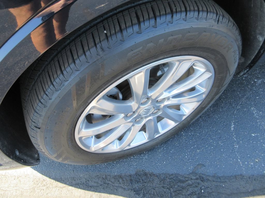 Certified 2020 Buick Envision Essence FWD image 14