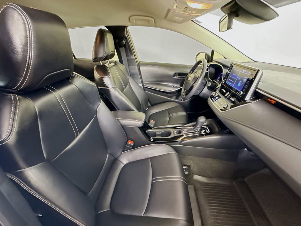 Certified 2022 Toyota Corolla LE w/ Premium Interior Package image 29