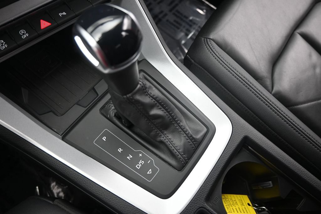 Used 2024 Audi Q3 2.0T Premium AWD/4WD image 37