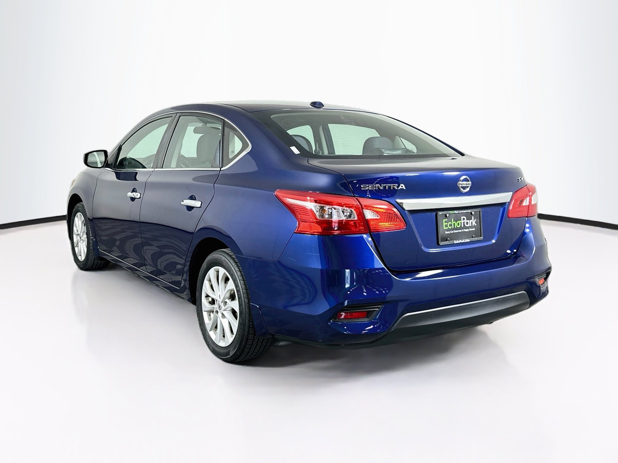 Used 2018 Nissan Sentra SV FWD image 5