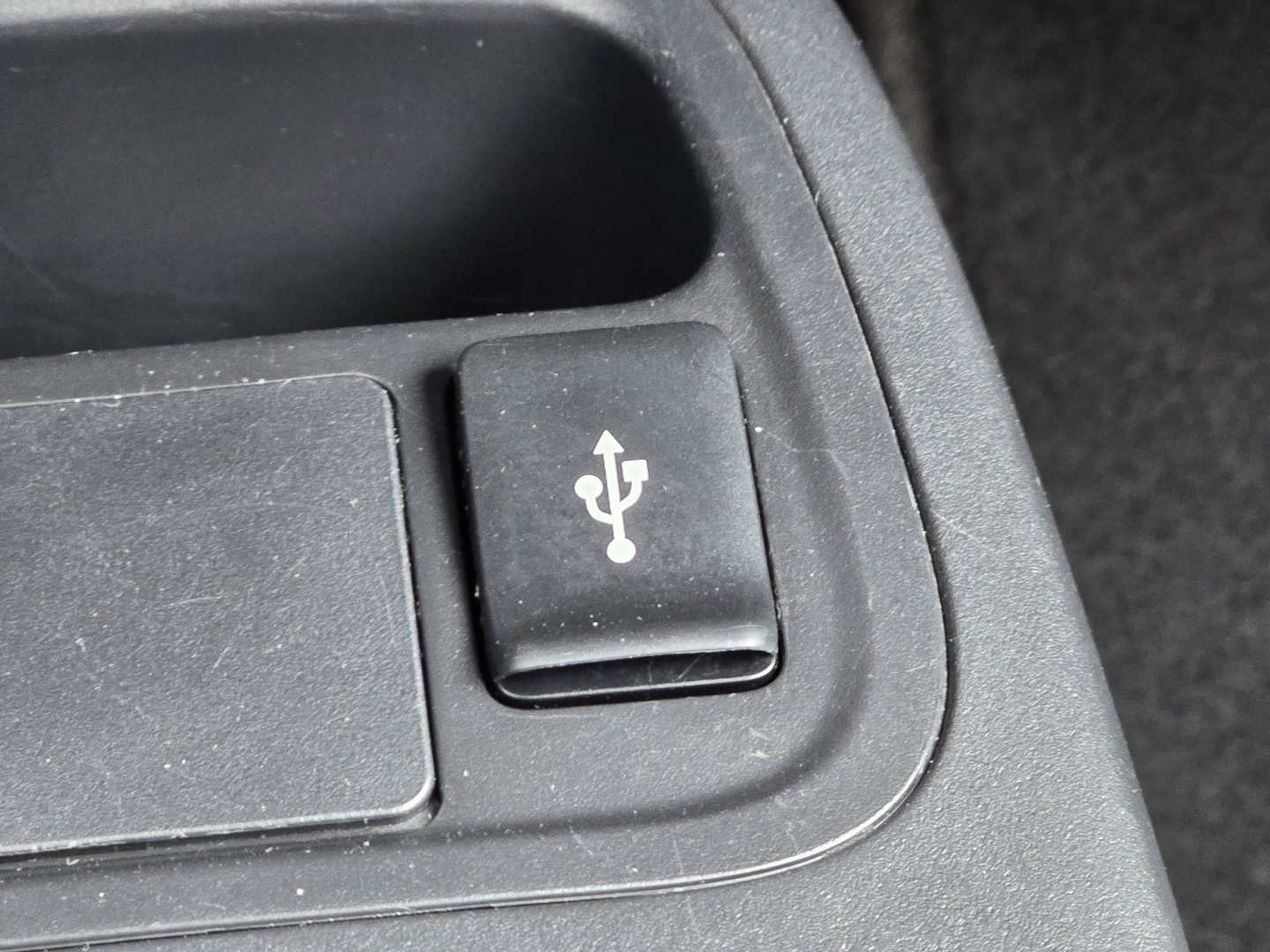 Used 2024 Mitsubishi Mirage ES image 6