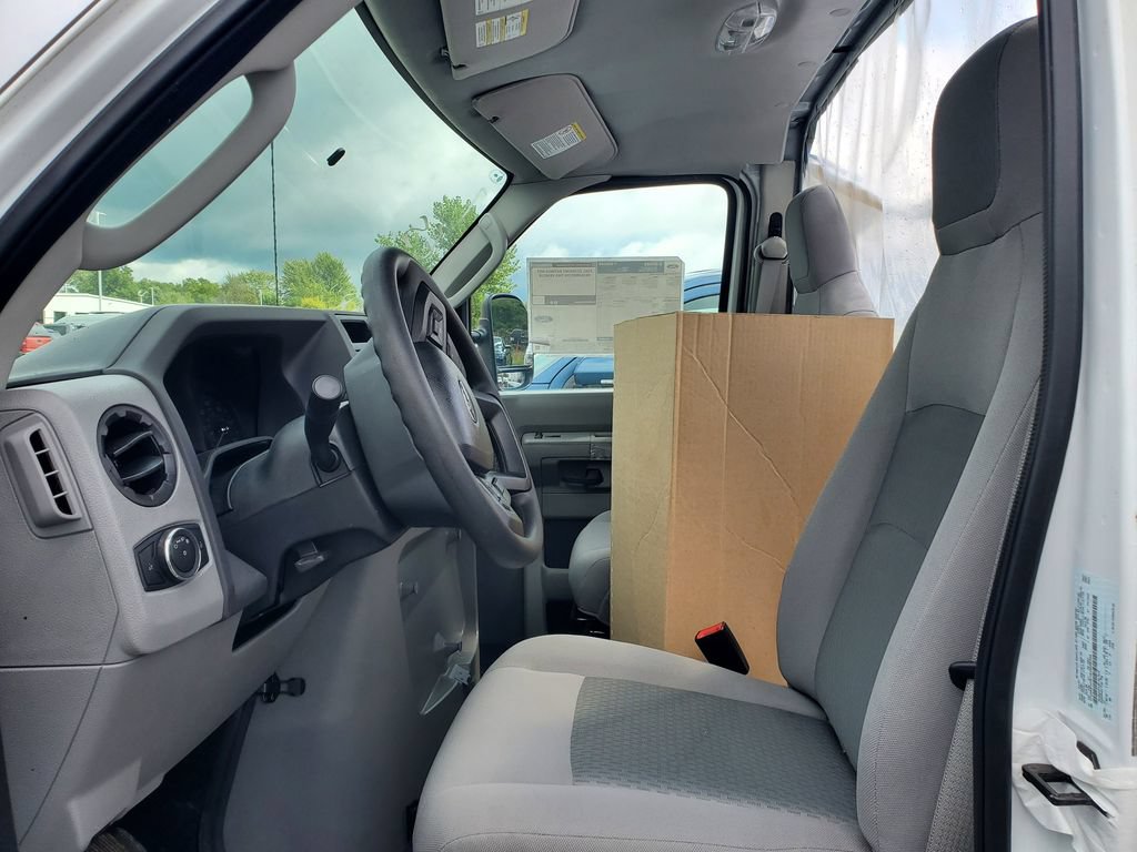 New 2024 Ford E-350 and Econoline 350 Super Duty w/ Ambulance Prep Package RWD image 8