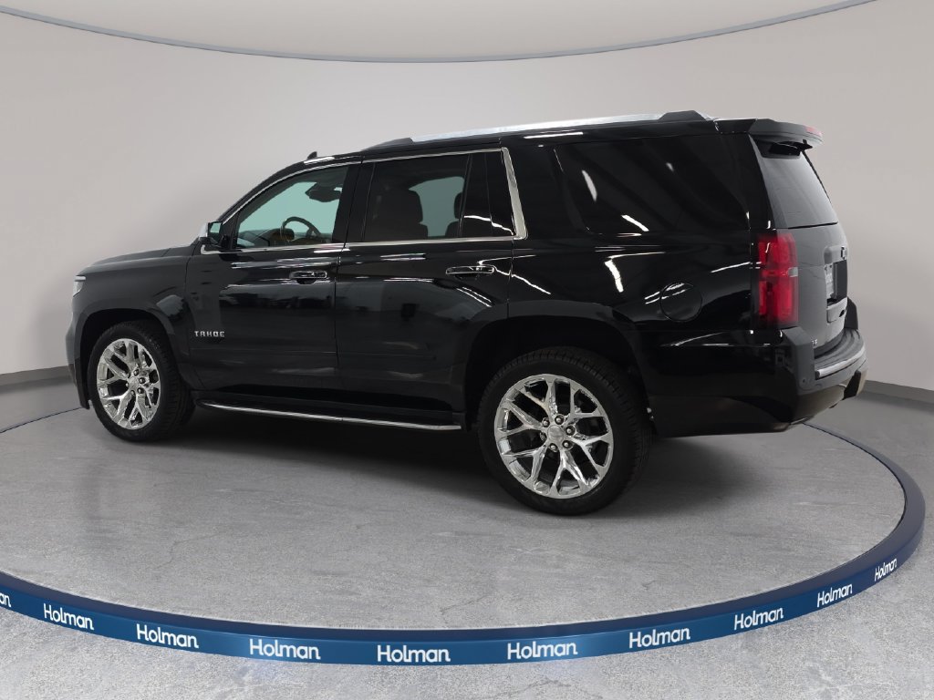 Used 2020 Chevrolet Tahoe Premier w/ Premier 6.2L Value Package AWD/4WD image 8