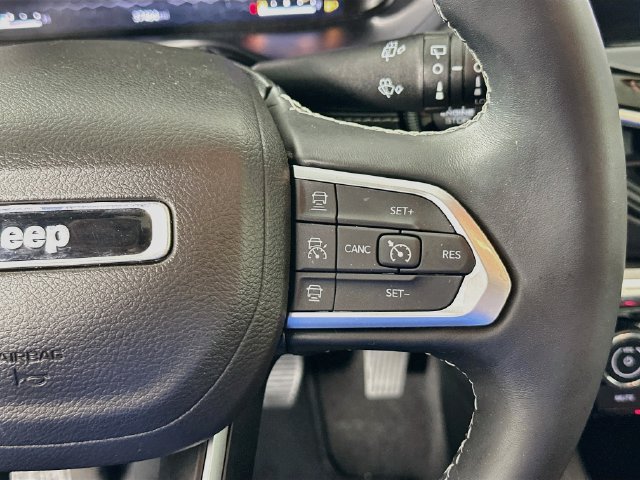 Used 2022 Jeep Compass High Altitude AWD/4WD image 25