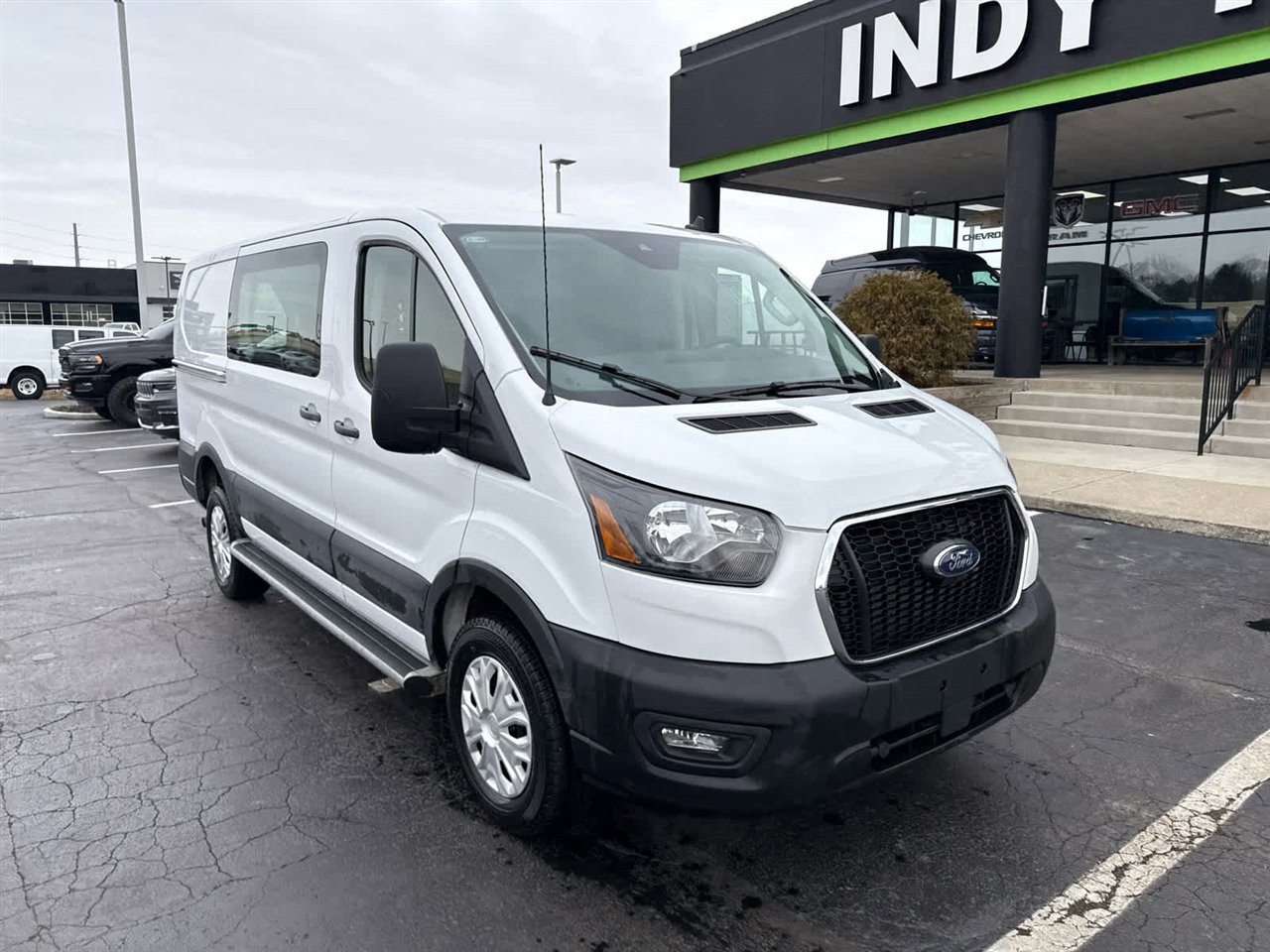 Used 2024 Ford Transit 250 w/ Exterior Upgrade Package image 2