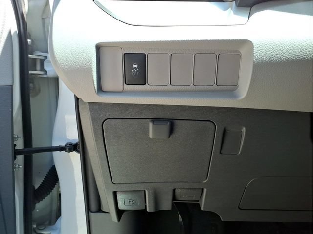 Used 2020 Toyota Sienna L FWD image 14