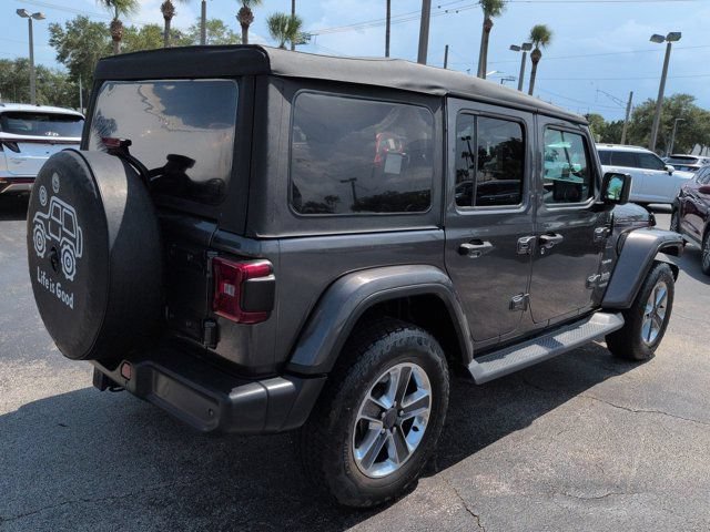 Used 2019 Jeep Wrangler Unlimited Sahara w/ Dual Top Group AWD/4WD image 4