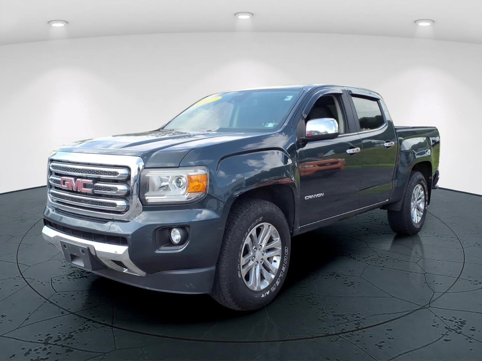 Used 2017 GMC Canyon SLT w/ Driver Alert Package AWD/4WD image 6