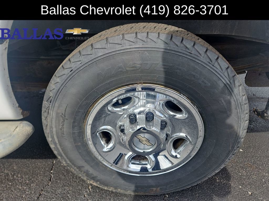 Used 2015 GMC Savana 2500 RWD image 30