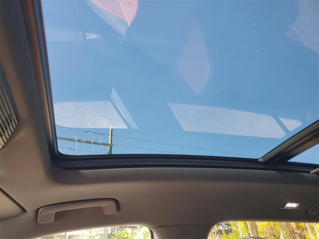 New 2026 Volkswagen Tiguan SEL R-Line image 31