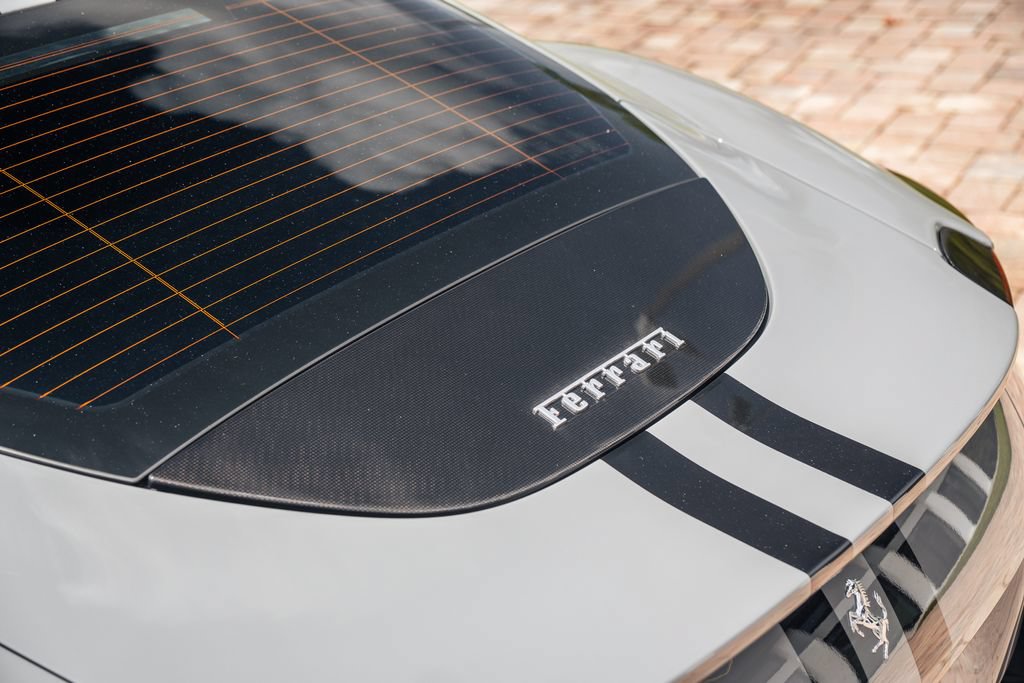 Used 2022 Ferrari Roma RWD image 19