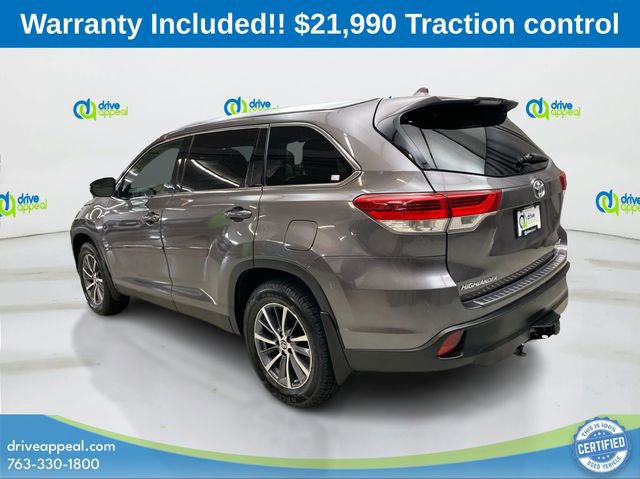 Used 2019 Toyota Highlander XLE AWD/4WD image 8