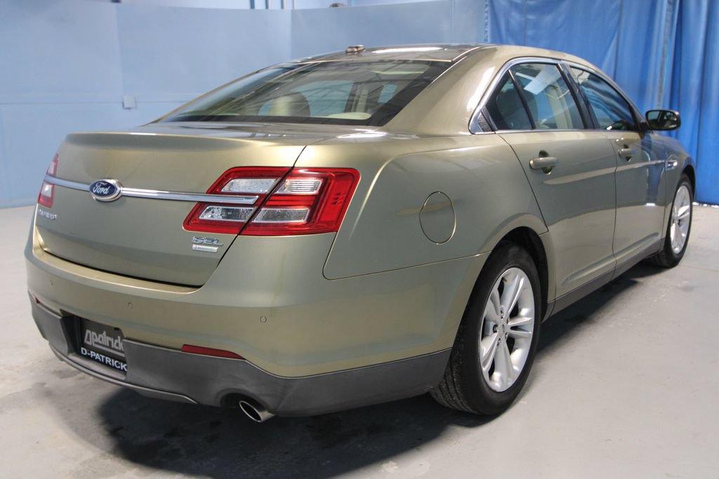 Used 2013 Ford Taurus SEL FWD image 27