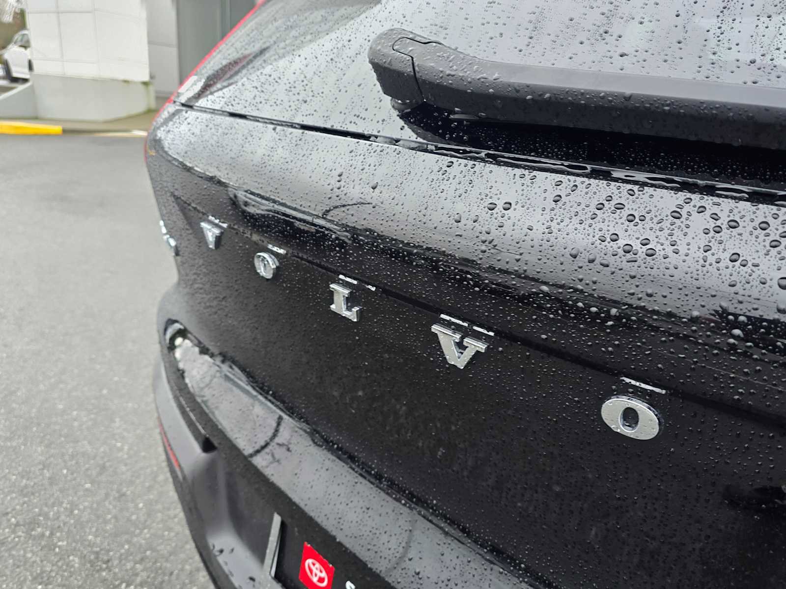 Used 2023 Volvo XC40 Recharge Ultimate w/ Protection Package Premier image 17