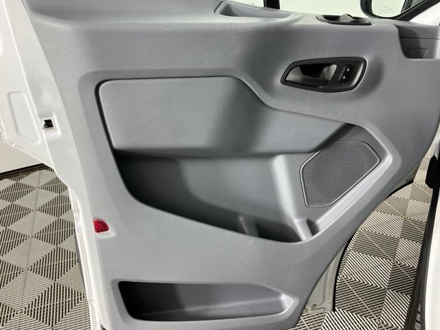 Used 2017 Ford Transit 150 130 Low Roof RWD image 20