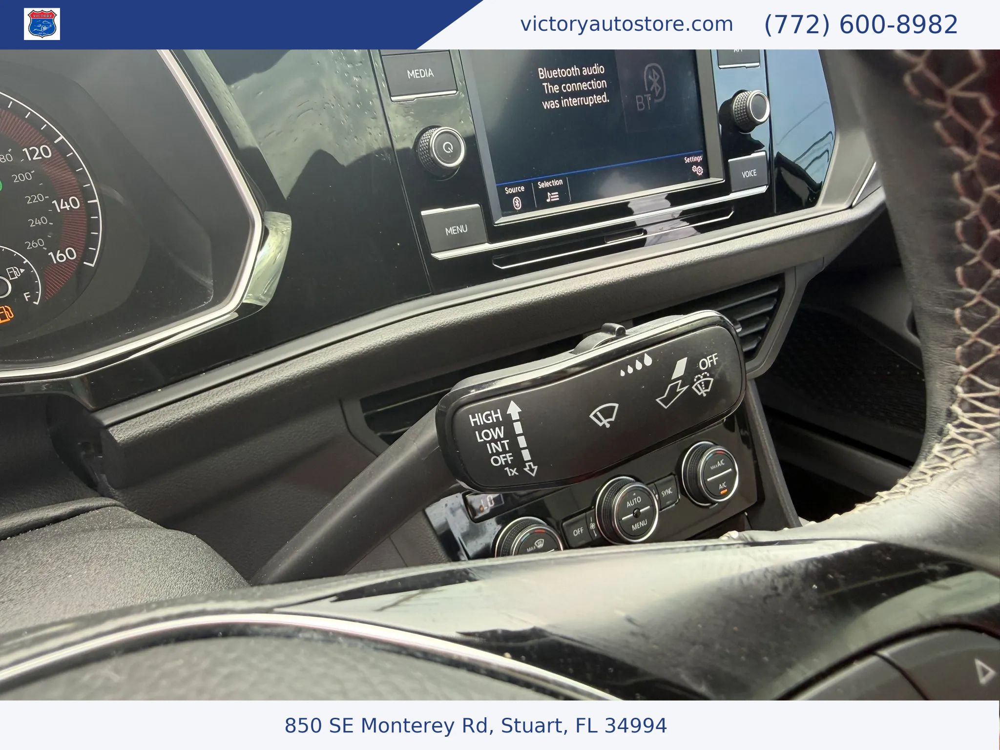 Used 2020 Volkswagen Jetta R-Line w/ R-Line Cold Weather Package FWD image 35