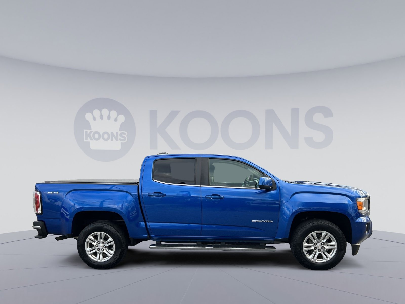Used 2020 GMC Canyon SLE w/ SLE Convenience Package image 8