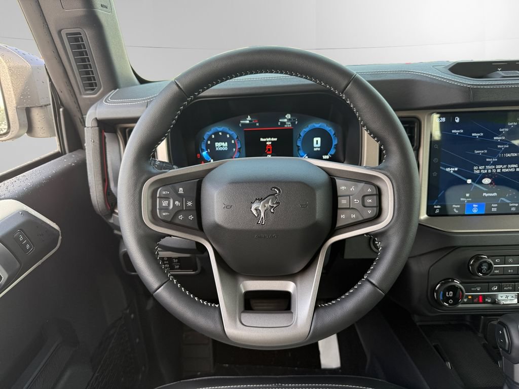 New 2026 Ford Bronco Outer Banks w/ Sasquatch Package AWD/4WD image 12