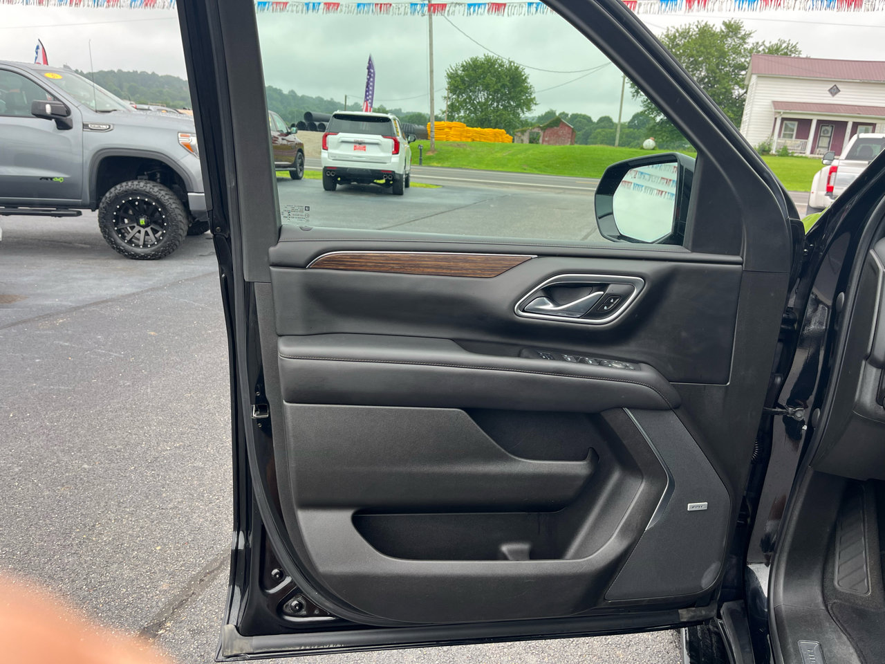 Used 2021 Chevrolet Tahoe High Country image 9