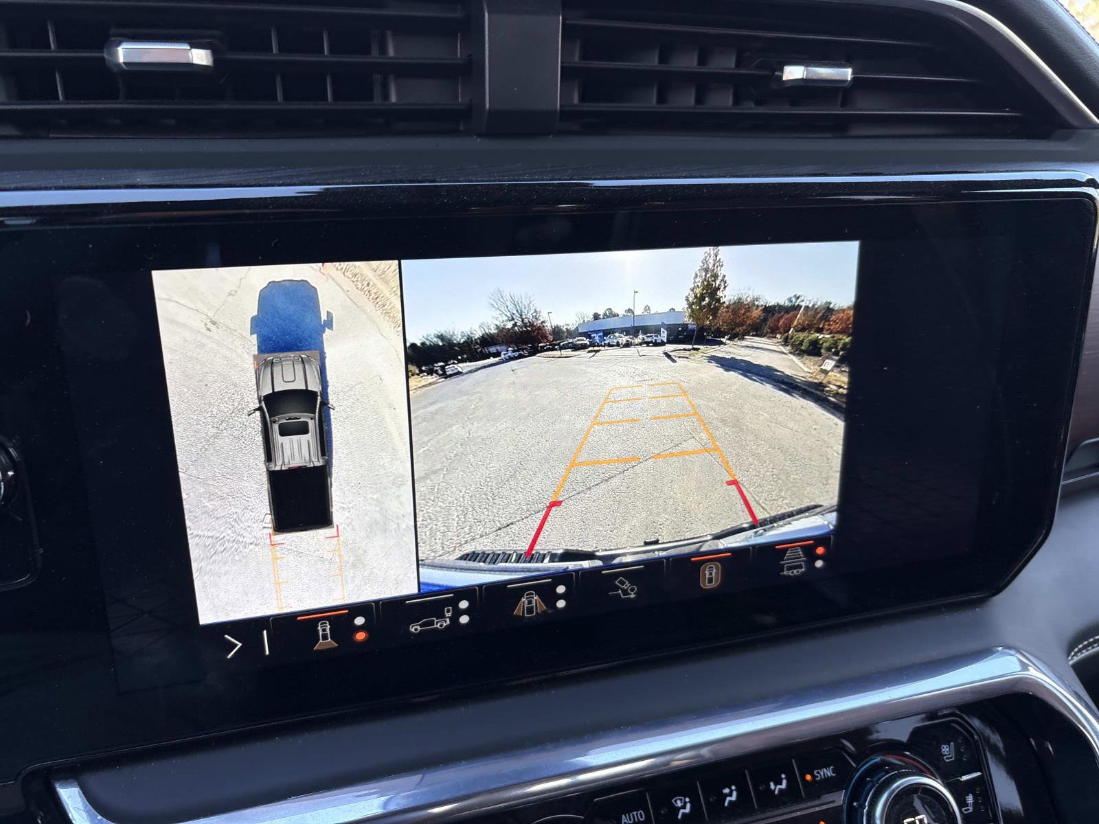 Certified 2024 GMC Sierra 2500 Denali Ultimate image 23