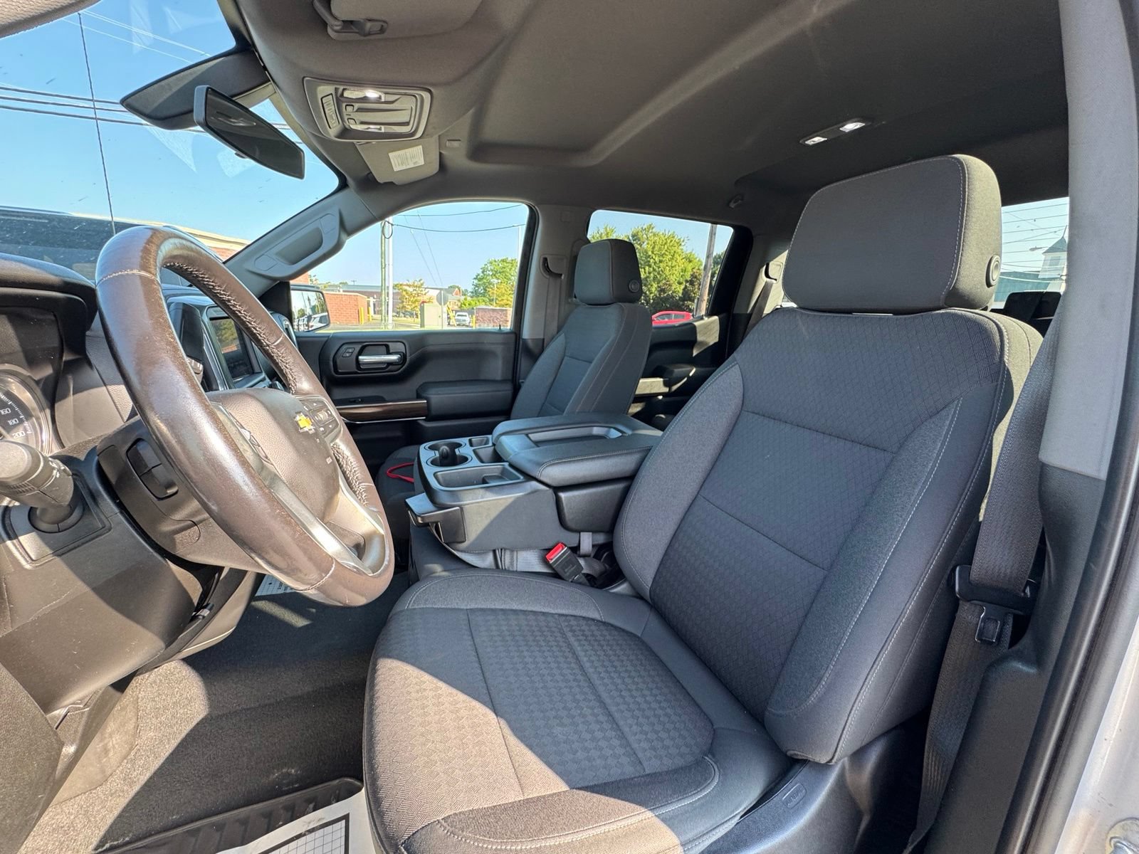 Used 2021 Chevrolet Silverado 1500 LT w/ Work Truck Package AWD/4WD image 23