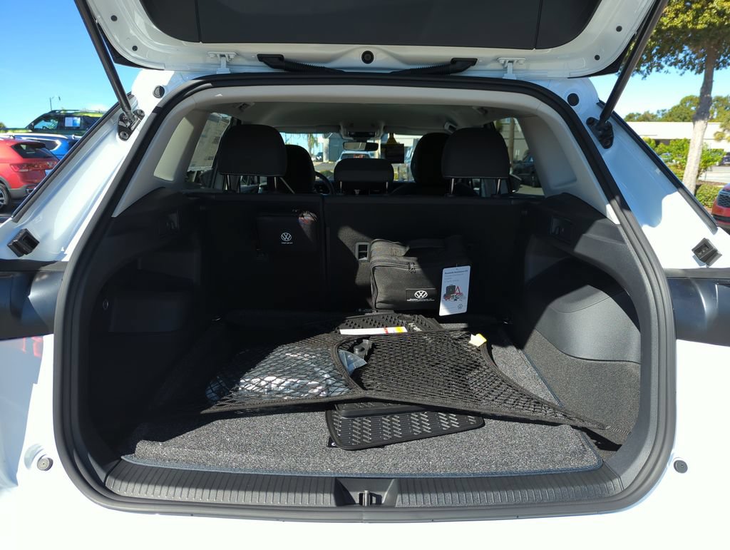 New 2026 Volkswagen Tiguan S AWD/4WD image 15