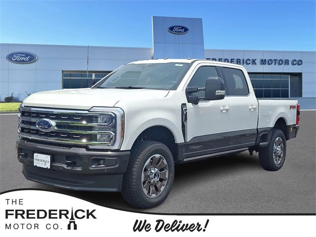 New 2025 Ford F350 King Ranch w/ FX4 Off-Road Package