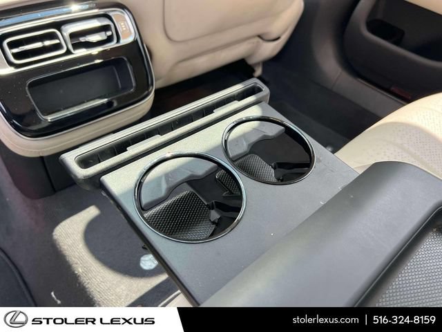 Used 2023 Mercedes-Benz S 500 4MATIC image 16