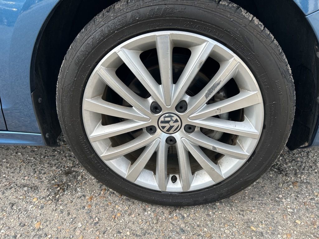 Used 2016 Volkswagen Jetta SEL FWD image 26