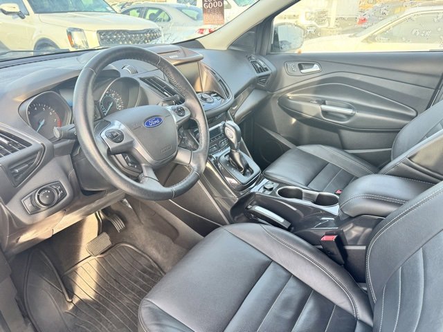 Used 2014 Ford Escape Titanium w/ Equipment Group 401A image 5
