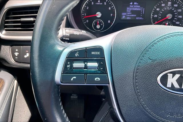 Used 2020 Kia Sorento S FWD image 16