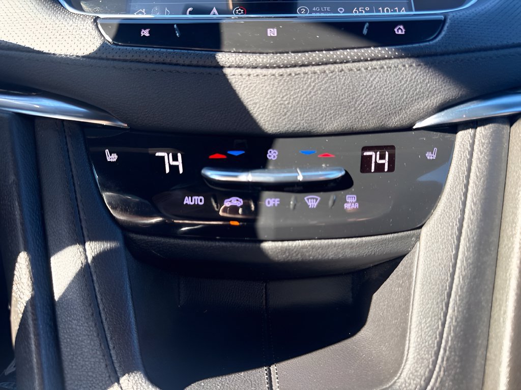 Used 2021 Cadillac XT5 Premium Luxury AWD/4WD image 18