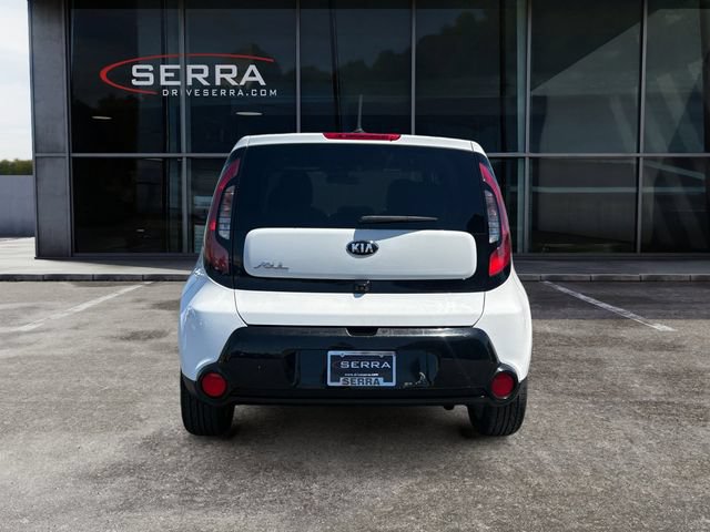 Used 2016 Kia Soul + FWD image 4