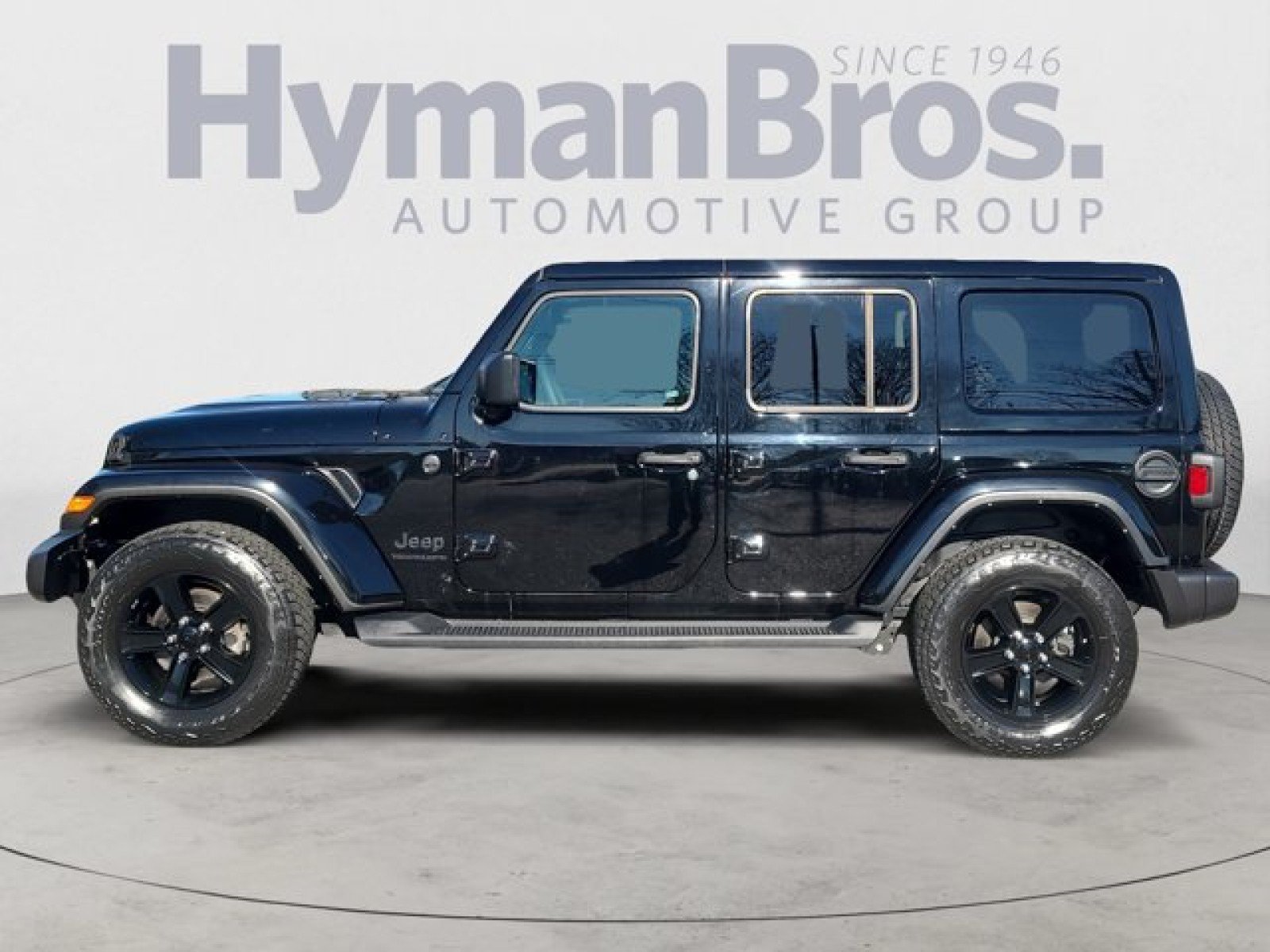 Used 2023 Jeep Wrangler Unlimited Sahara AWD/4WD image 6