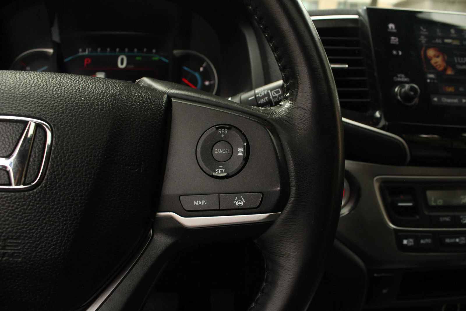 Used 2019 Honda Pilot EX-L image 29
